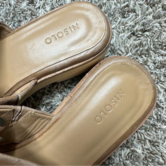 Nisolo Ellie All-Day Clog Slide Wooden Platform Sandal In Almond - Picture 6 of 9